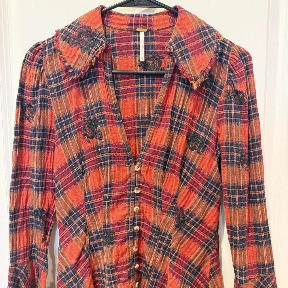 Free People Plaid Embroidered Tunic XS Boho Indie Hippie Bell Sleeve Raw Hem